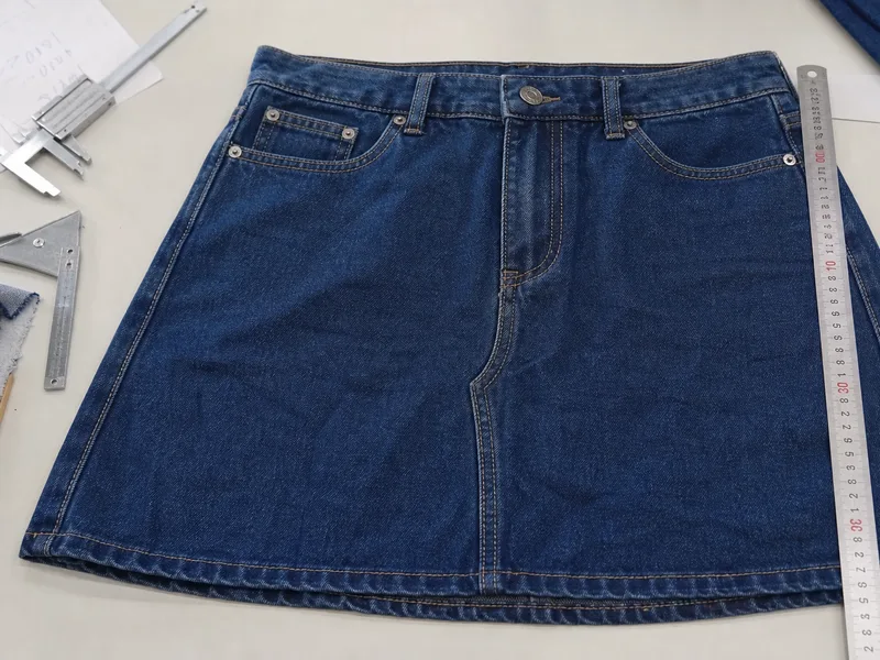 牛仔裙产品样品
