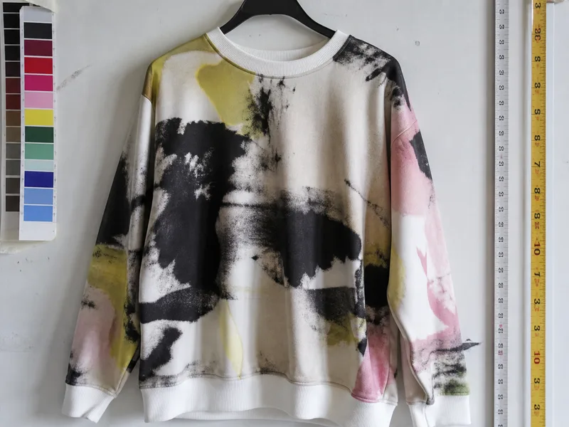 印花卫衣产品样品